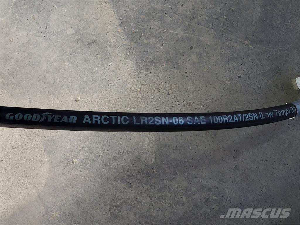 Goodyear 100R2AT/2SN Övriga