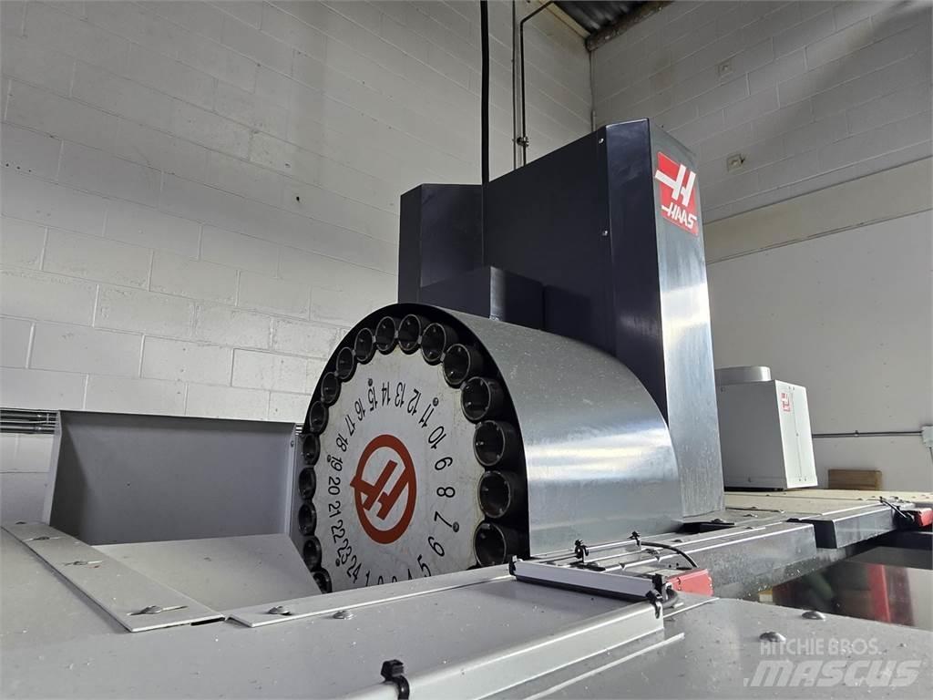 Haas VF-4SS Entreprenad - Övrigt