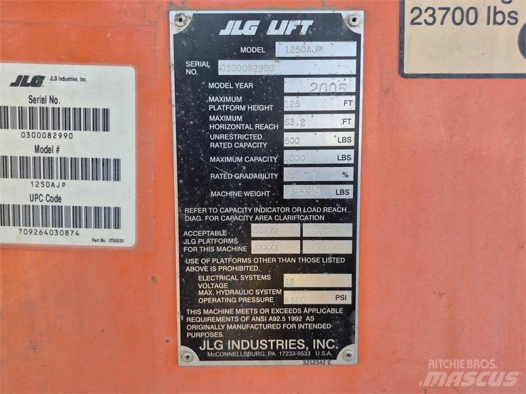 JLG 1250AJP Bomliftar