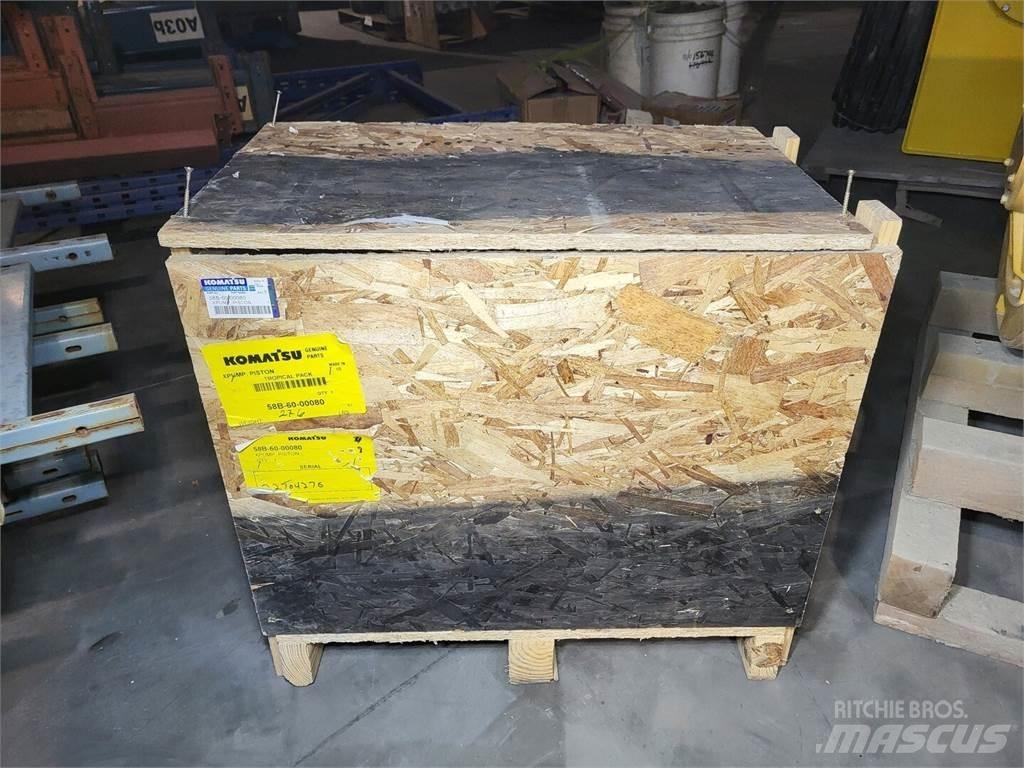 Komatsu 58B-60-00080 Vattenpumpar