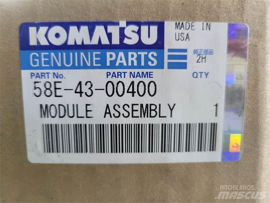 Komatsu 58E-43-00400 Midjestyrd dumper