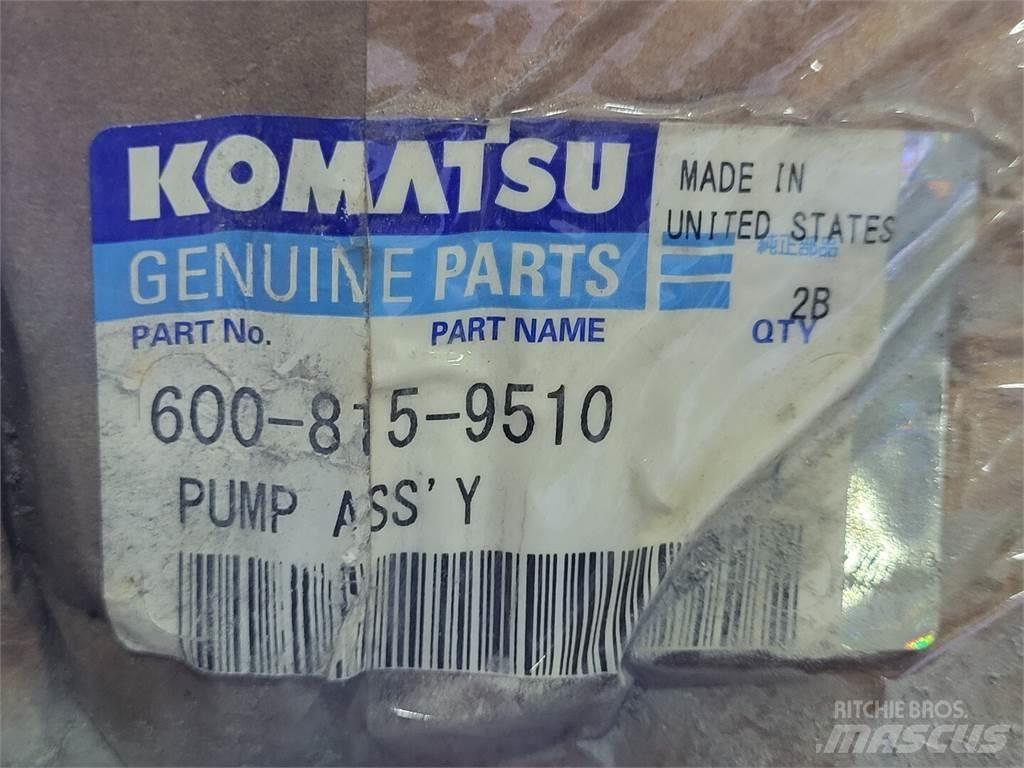 Komatsu 600-815-9510 Vattenpumpar