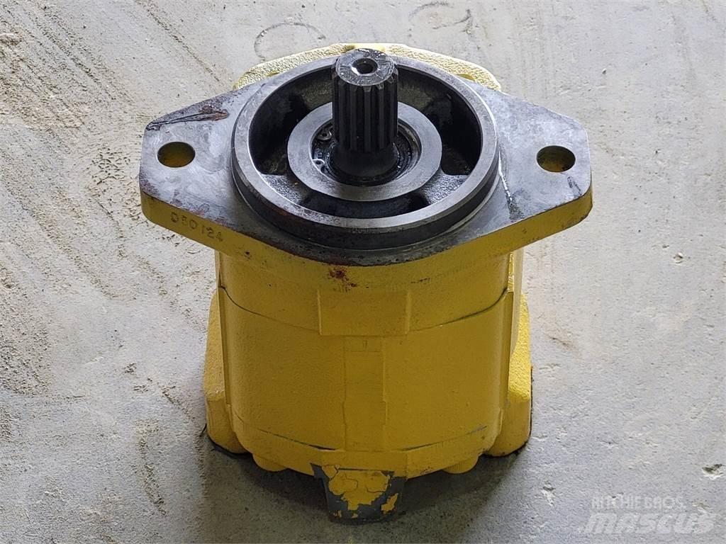 Komatsu 704-30-42140R Vattenpumpar