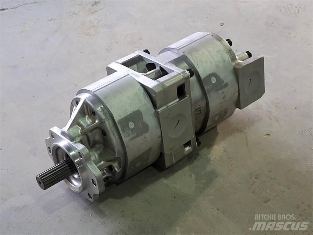 Komatsu 705-52-42090 Vattenpumpar