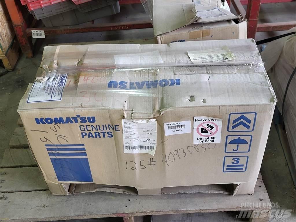 Komatsu 705-52-42090 Vattenpumpar