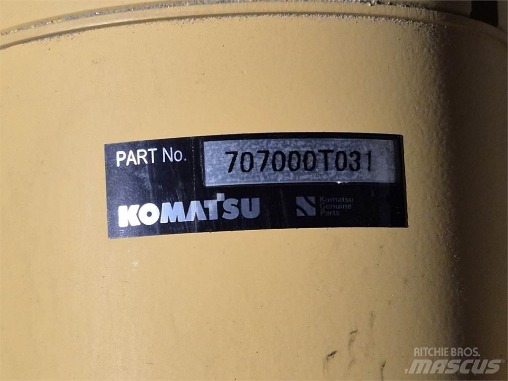 Komatsu 707-00-0T031 Transport - Övriga