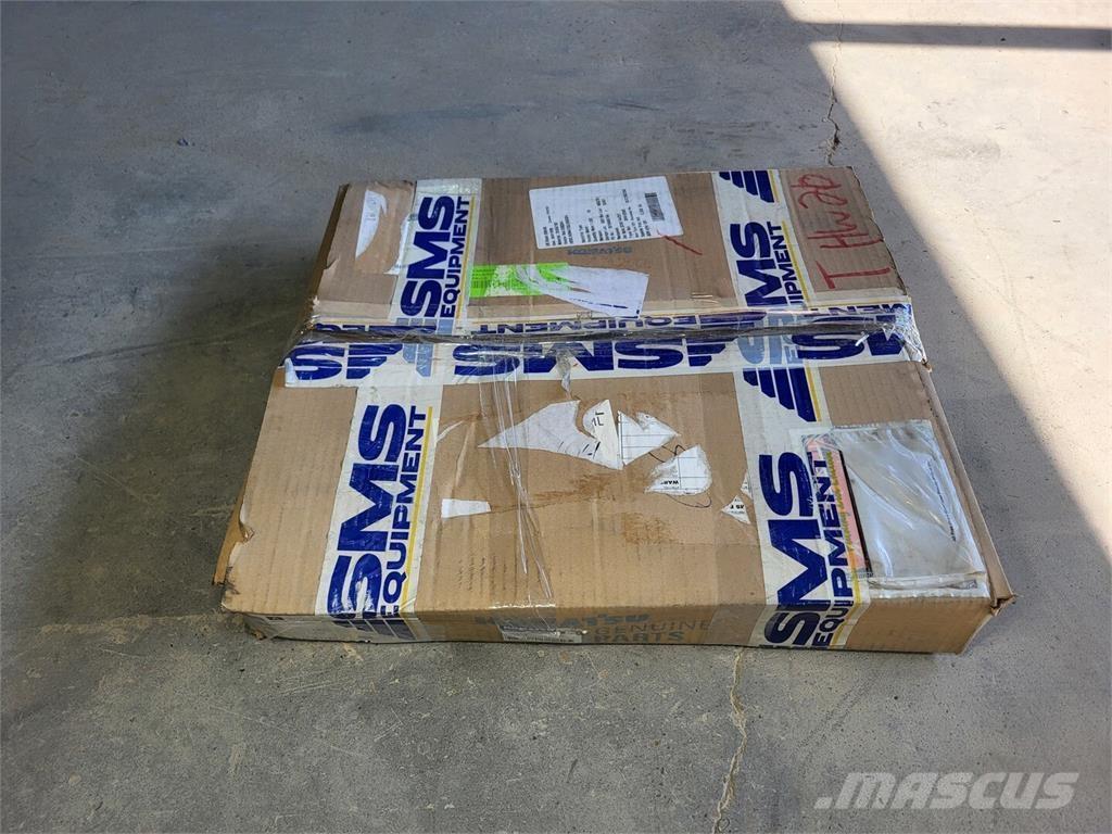 Komatsu EG6304 Övriga