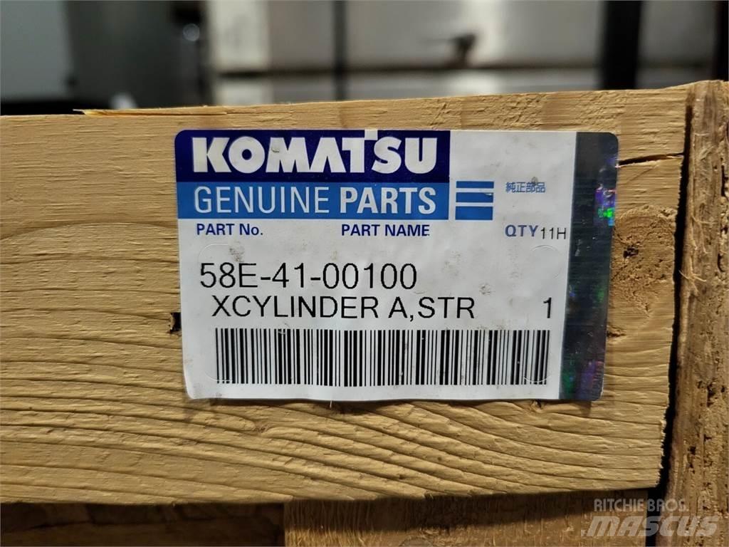 Komatsu EL7952 Midjestyrd dumper