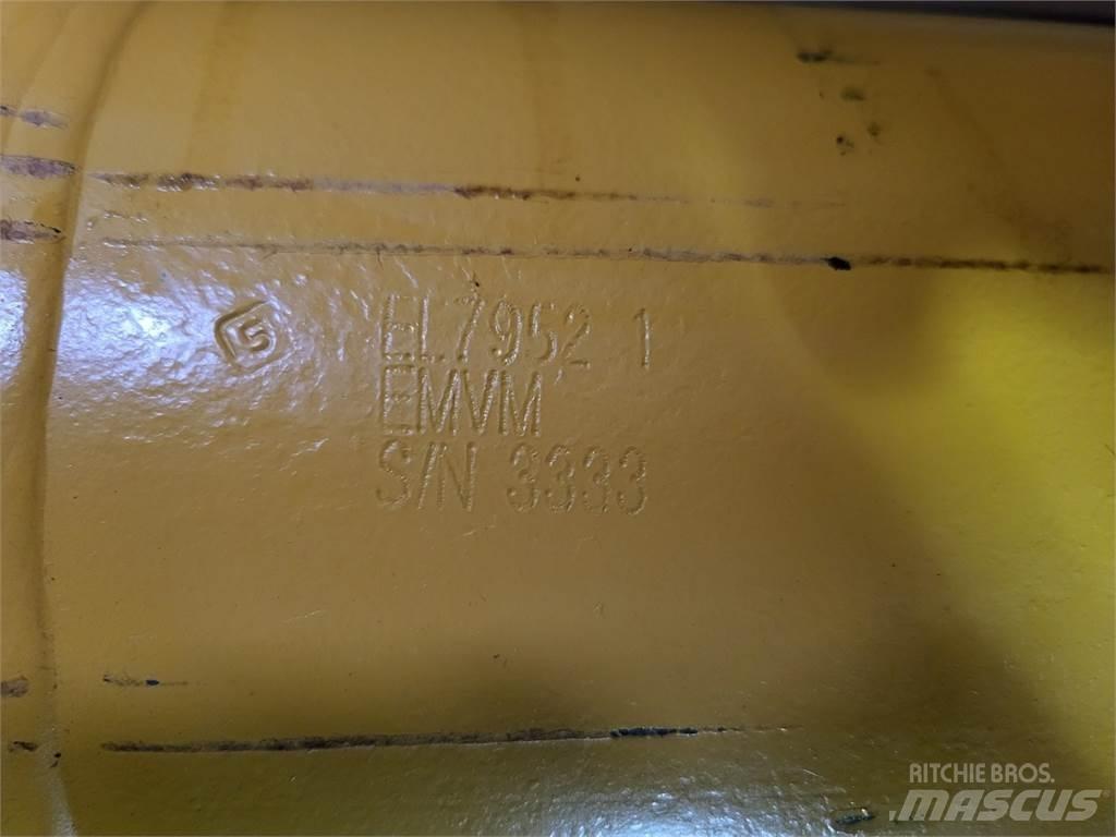Komatsu EL7952 Midjestyrd dumper