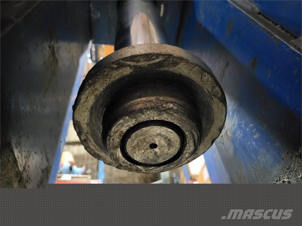 Magnum PIERING Transport - Övriga