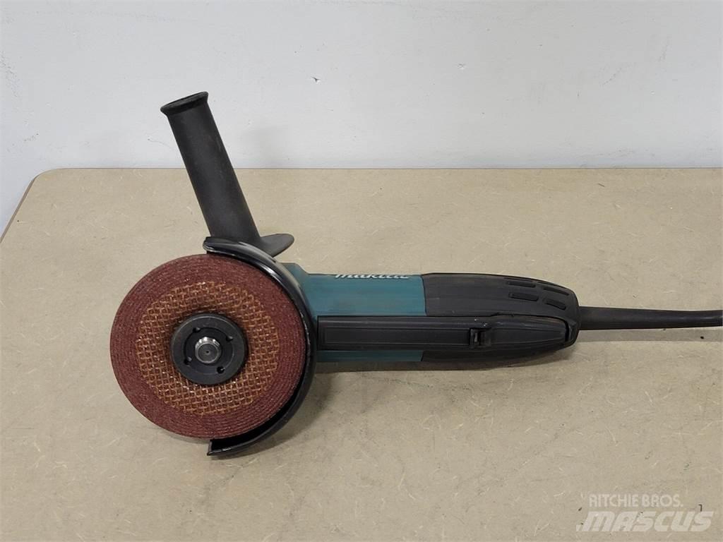 Makita GA4534 Entreprenad - Övrigt