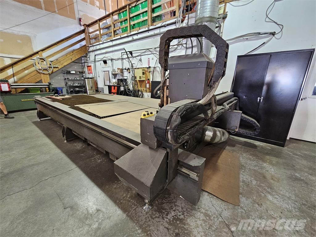  MULTICAM 3000 Series Entreprenad - Övrigt