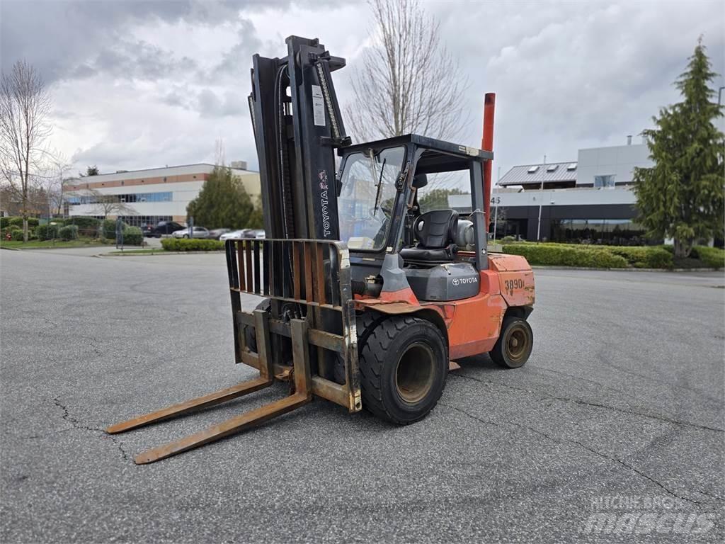 Toyota 7FGU45 Entreprenad - Övrigt