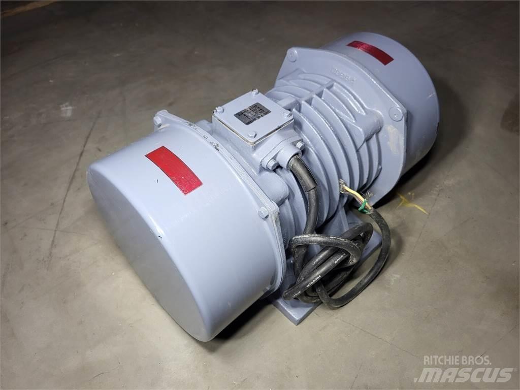  URAS KEE-13-6B Industriella motorer