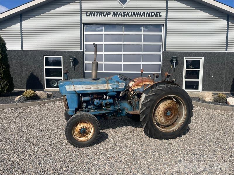 Ford 3000 Traktorer