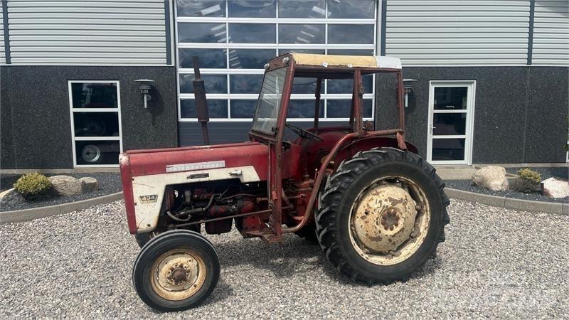 IH 434 Traktorer