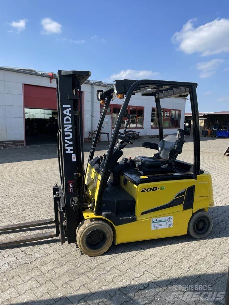 Hyundai 20 B - 9 Elmotviktstruckar