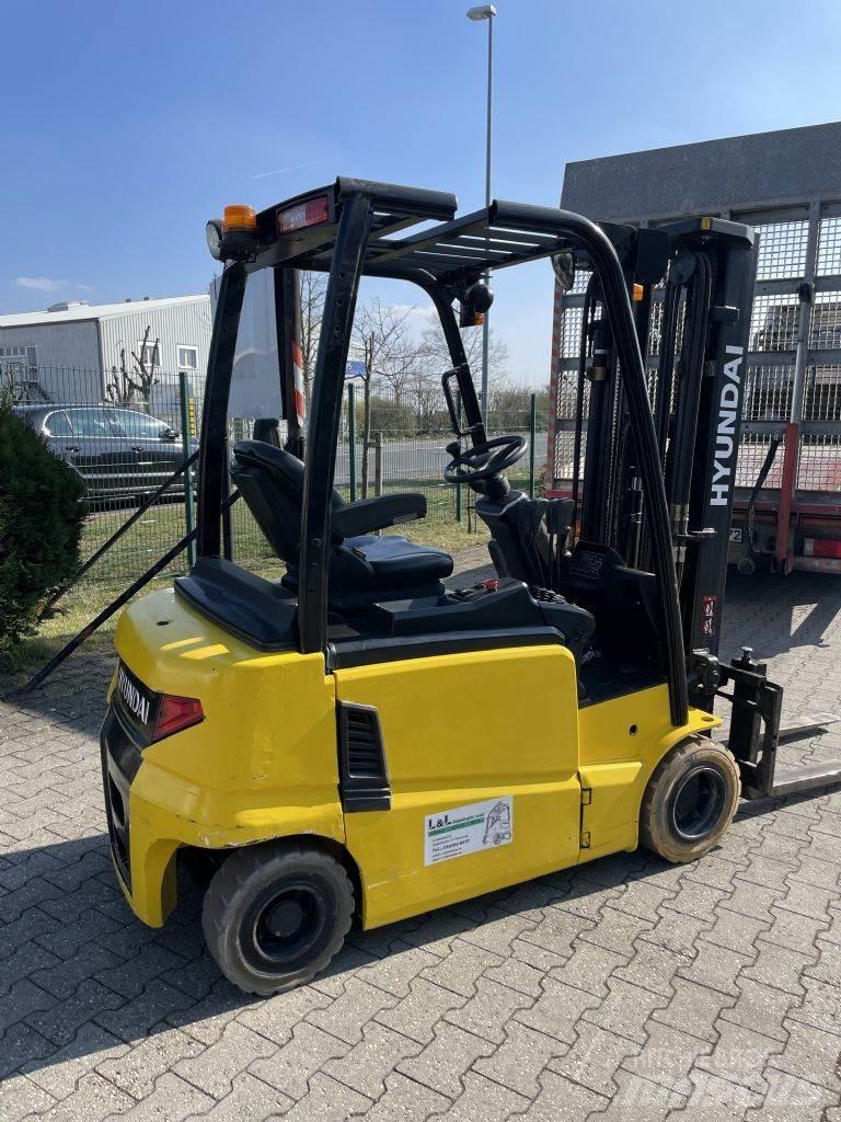 Hyundai 20 B - 9 Elmotviktstruckar