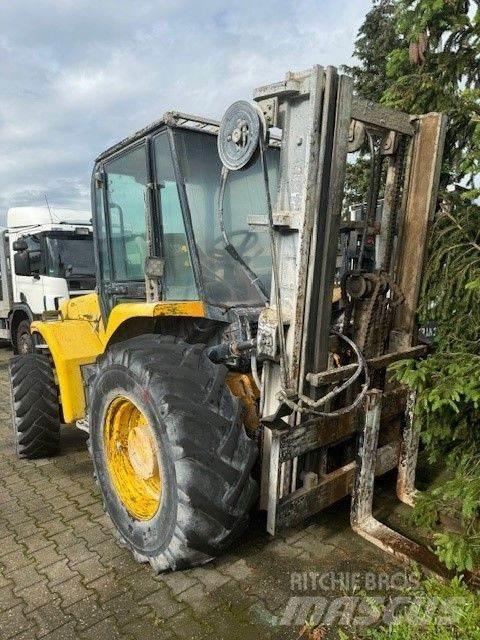 JCB 940-2 Terrängtruck