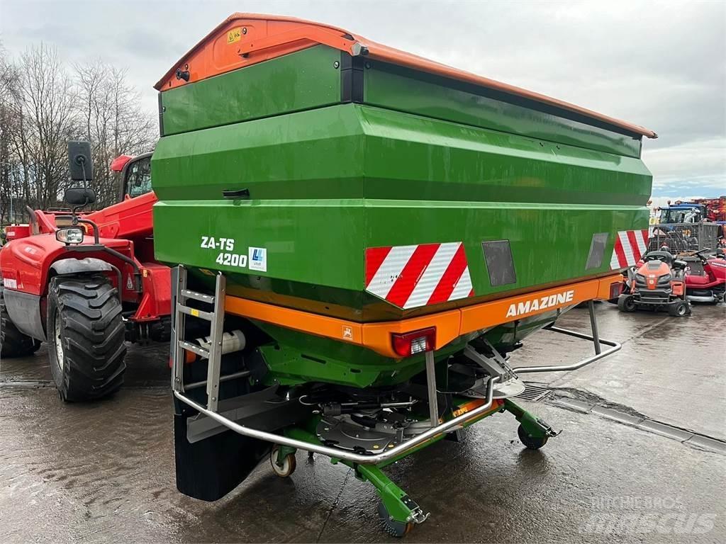 Amazone ZA-TS Mineralgödselspridare