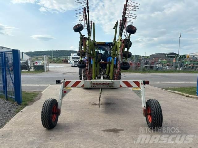 CLAAS Liner 780 Vändare och luftare