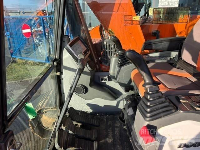 Develon Dx140lcr-5 Bandgrävare
