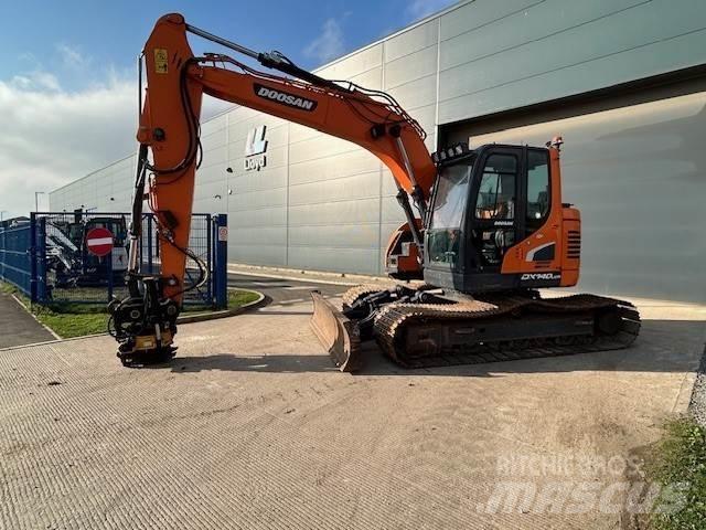 Develon DX140LCR-5 Bandgrävare