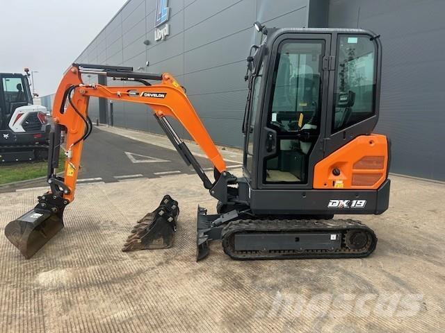 Develon DX19-7 Bandgrävare