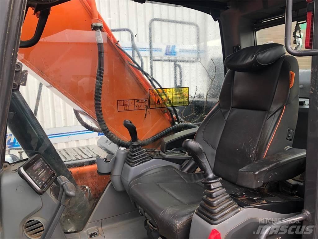 Develon Dx225lc-7 Bandgrävare