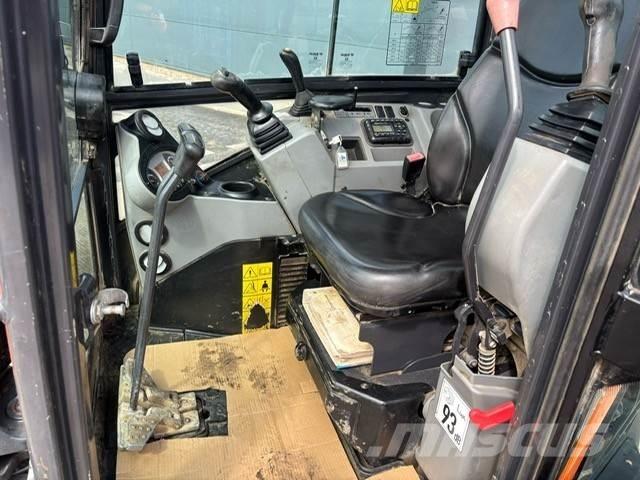 Develon Dx27z Bandgrävare