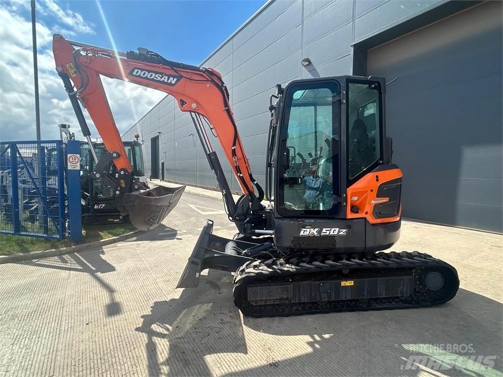 Doosan DX50z Bandgrävare