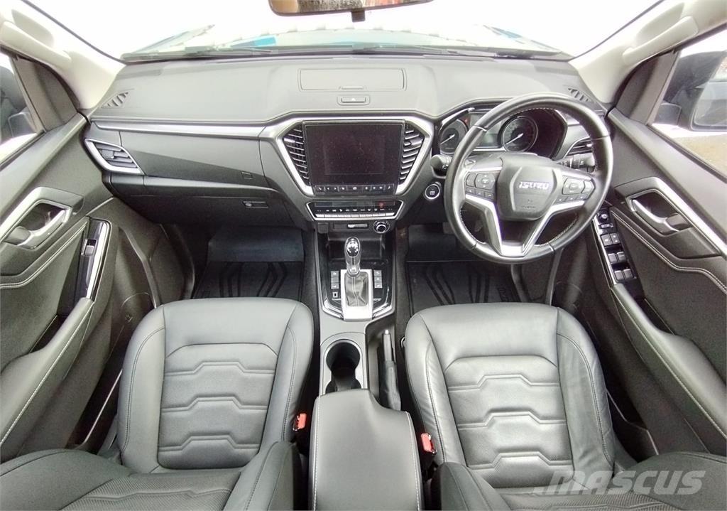 Isuzu DL40 Flakbilar/Pickuper