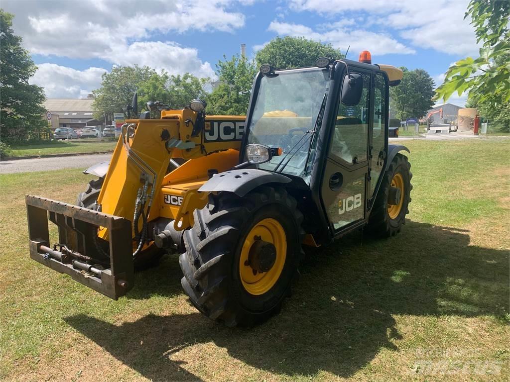 JCB 527-58 Teleskoplastare