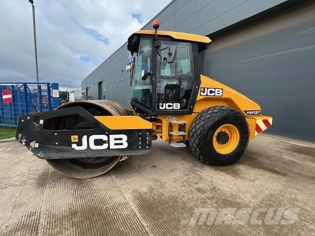 JCB VM137 Entreprenad - Övrigt