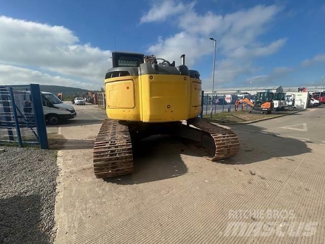New Holland E235bsr-2 Bandgrävare
