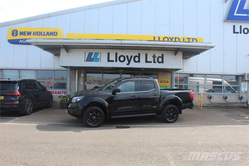 Nissan Navara Flakbilar/Pickuper