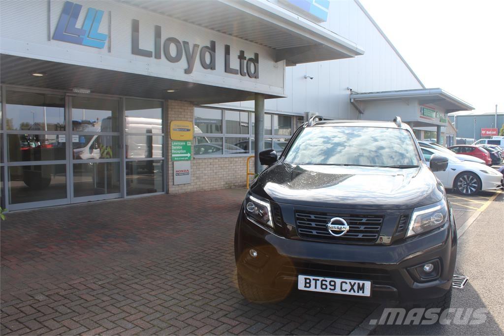 Nissan Navara Flakbilar/Pickuper
