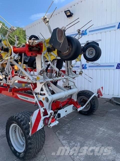 Pöttinger HIT 13120 Vändare och luftare