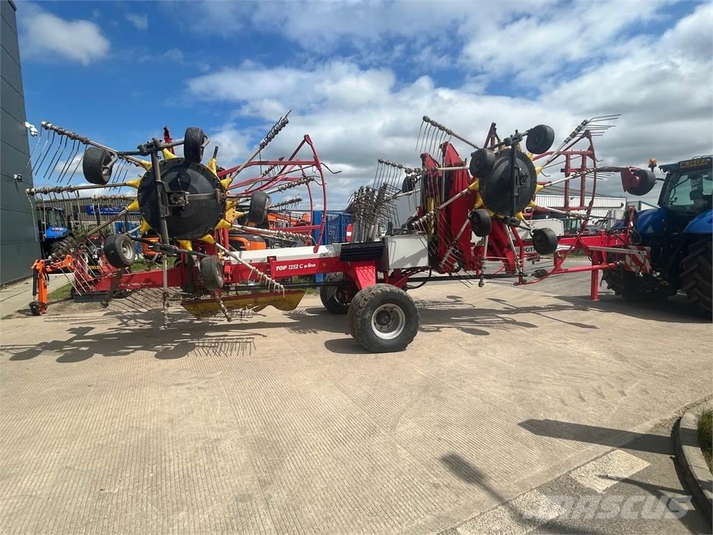 Pöttinger Top 1252 C Vändare och luftare