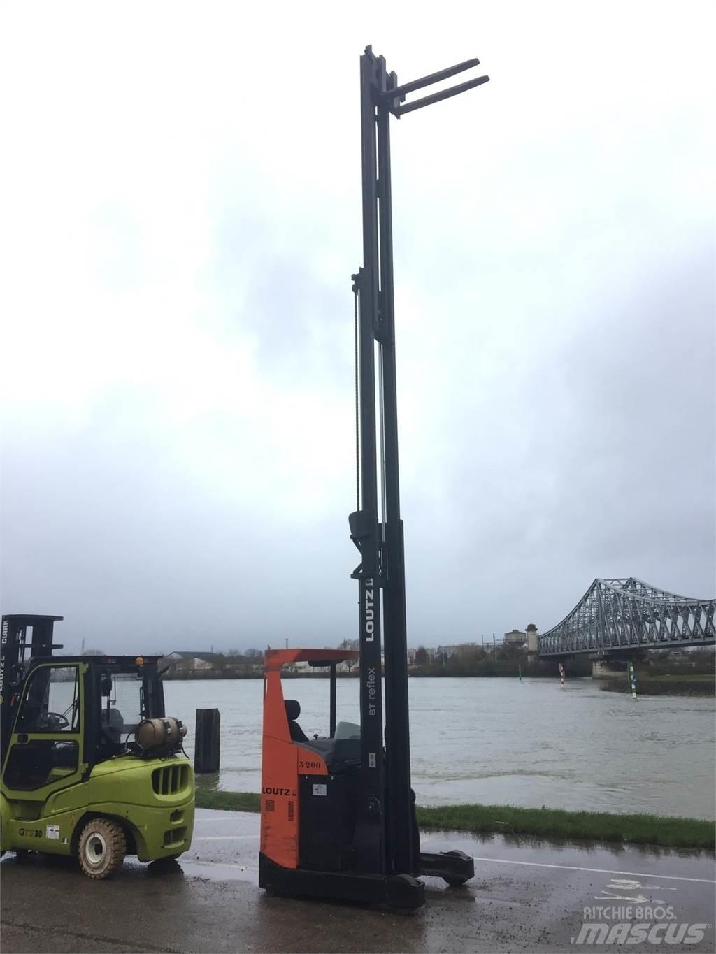 BT RRE160 Skjutstativtruck