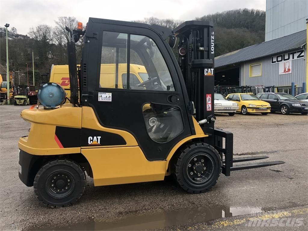CAT GP30N Övriga motviktstruckar