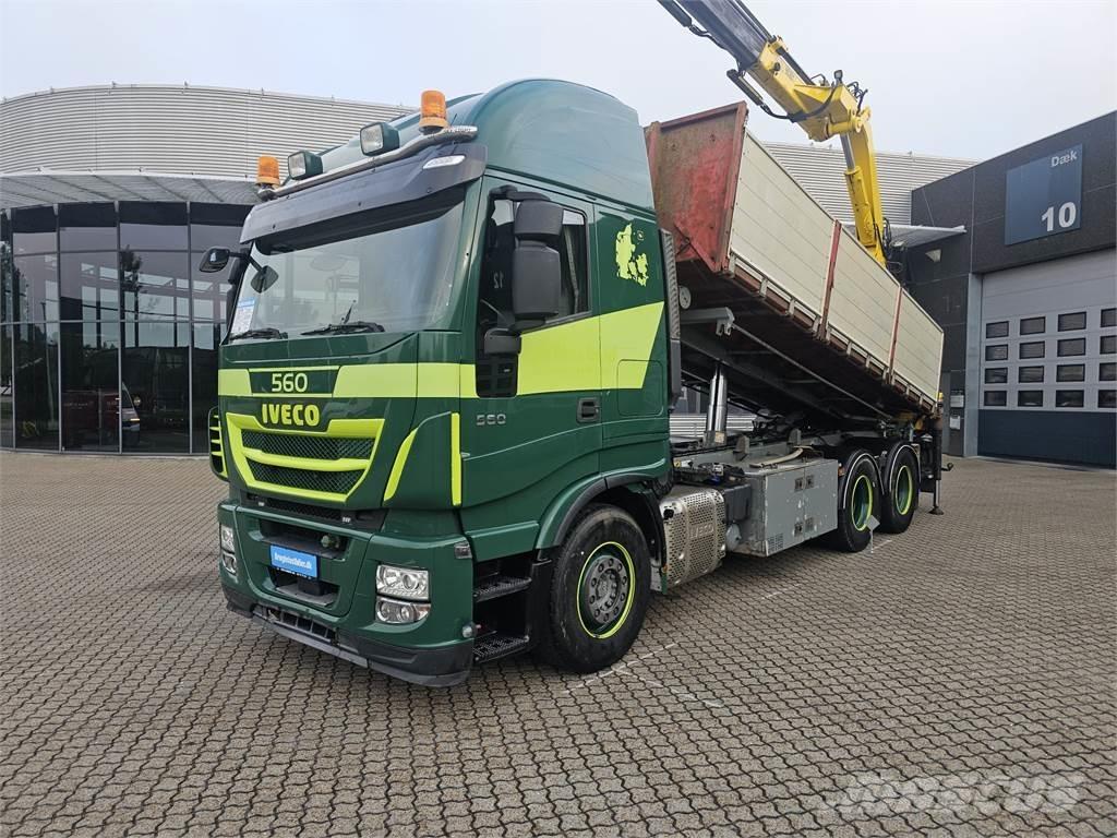 Iveco Stralis 560 6x4 Lastväxlare med kabellift