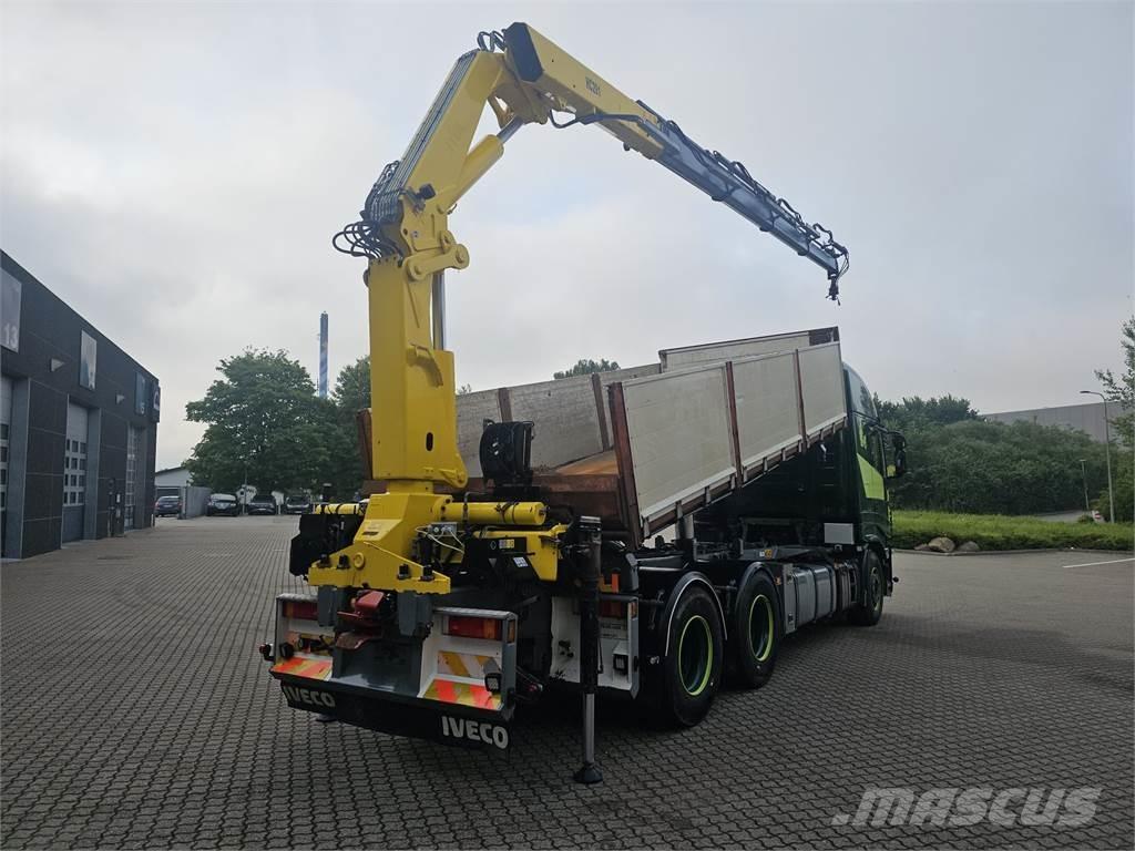 Iveco Stralis 560 6x4 Lastväxlare med kabellift