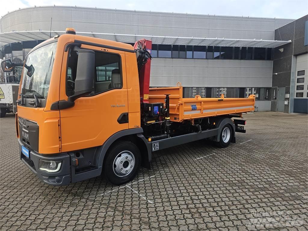 MAN TGL 8.220 Kranbilar