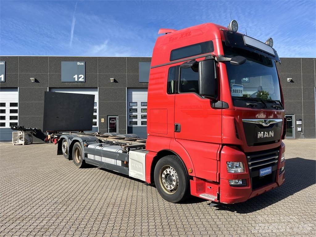 MAN TGX 26.500 6x2 Växelflak-/Containerbilar