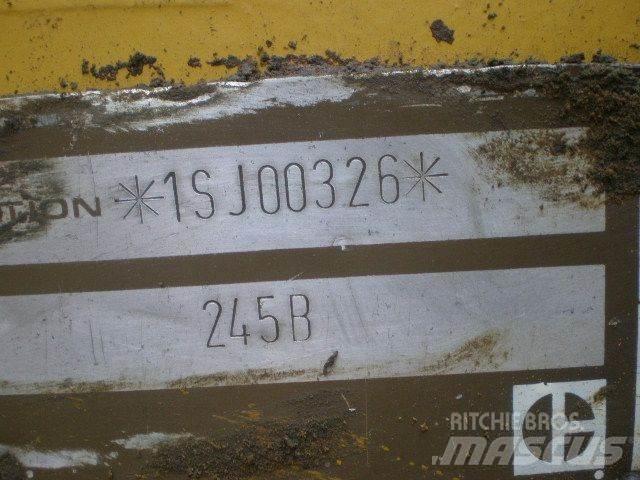 CAT 245B Bandgrävare