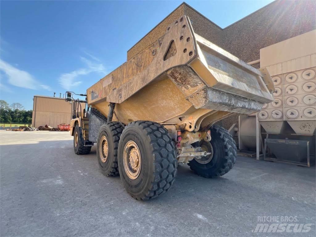 CAT 730 Midjestyrd dumper