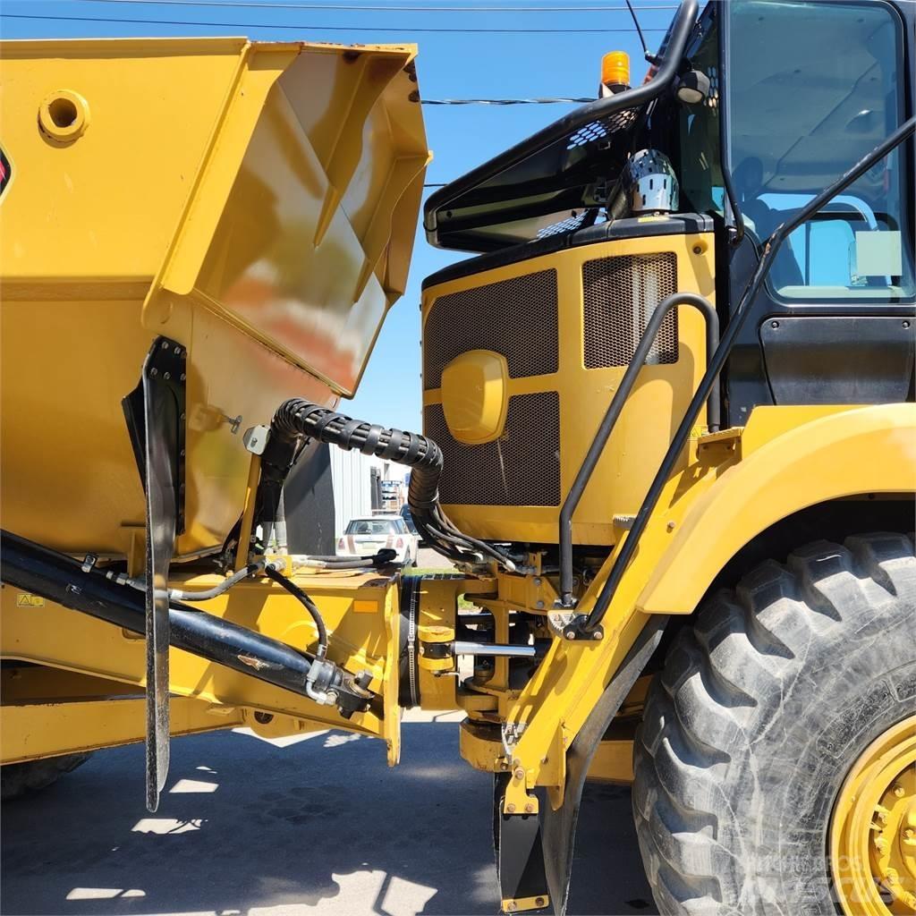 CAT 730 Midjestyrd dumper