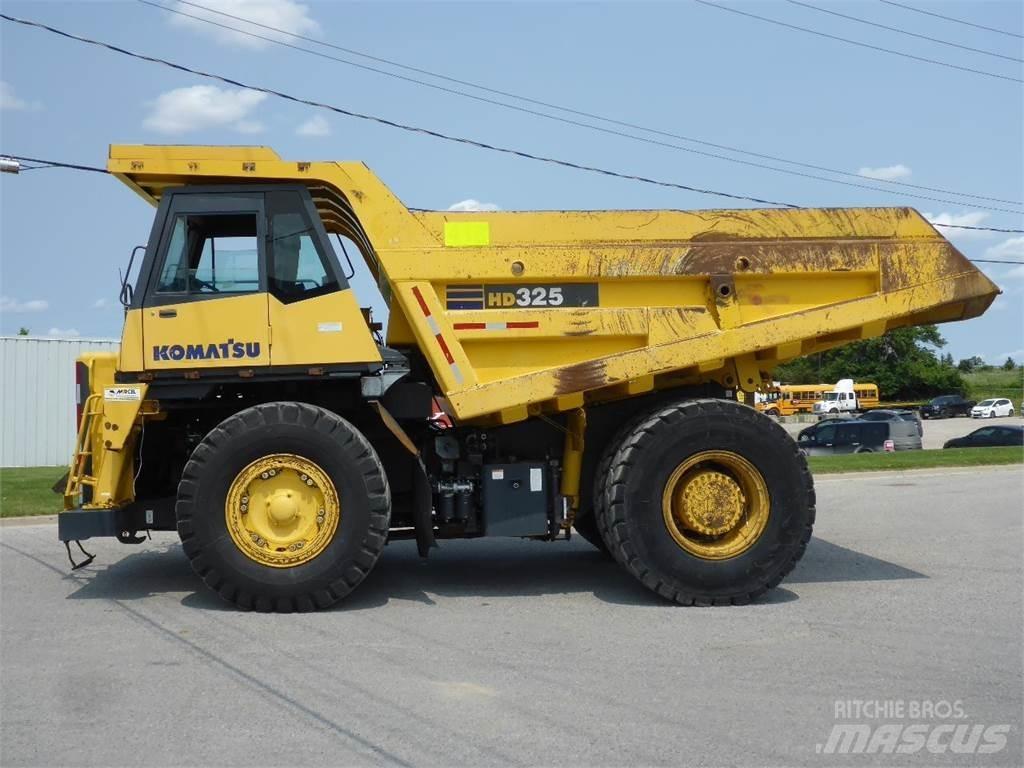 Komatsu HD325-7 Gruvtruck