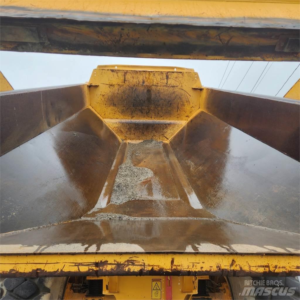 Volvo A30G Midjestyrd dumper